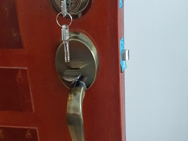 HDB Main Door Lock Opening Service